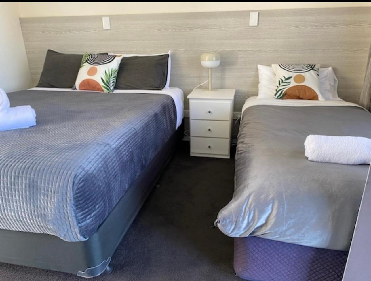 Norfolk Pines Motel Merimbula Extérieur photo